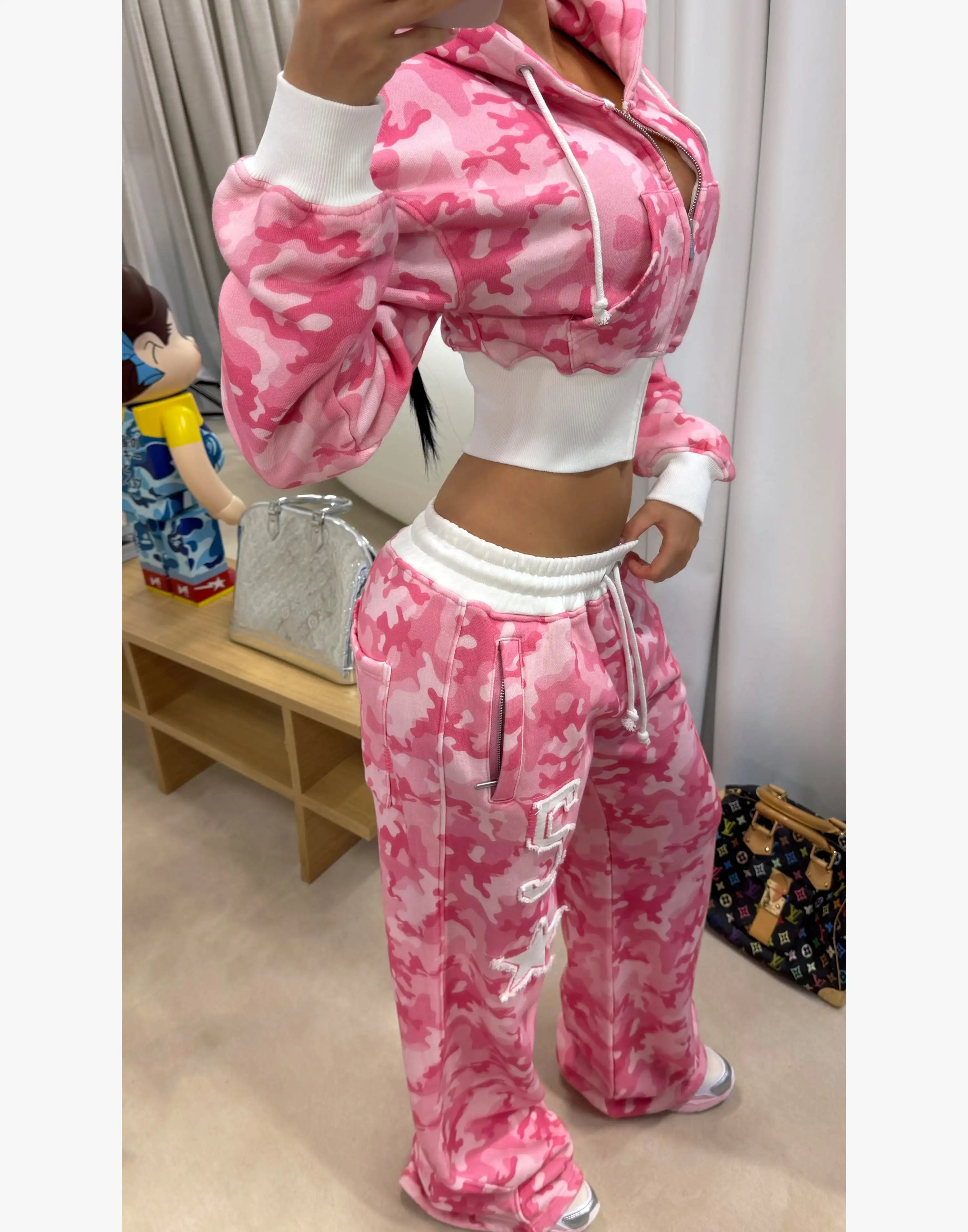 Camo Cropped Vest + FREE Baggy Sweats - Edel Essential