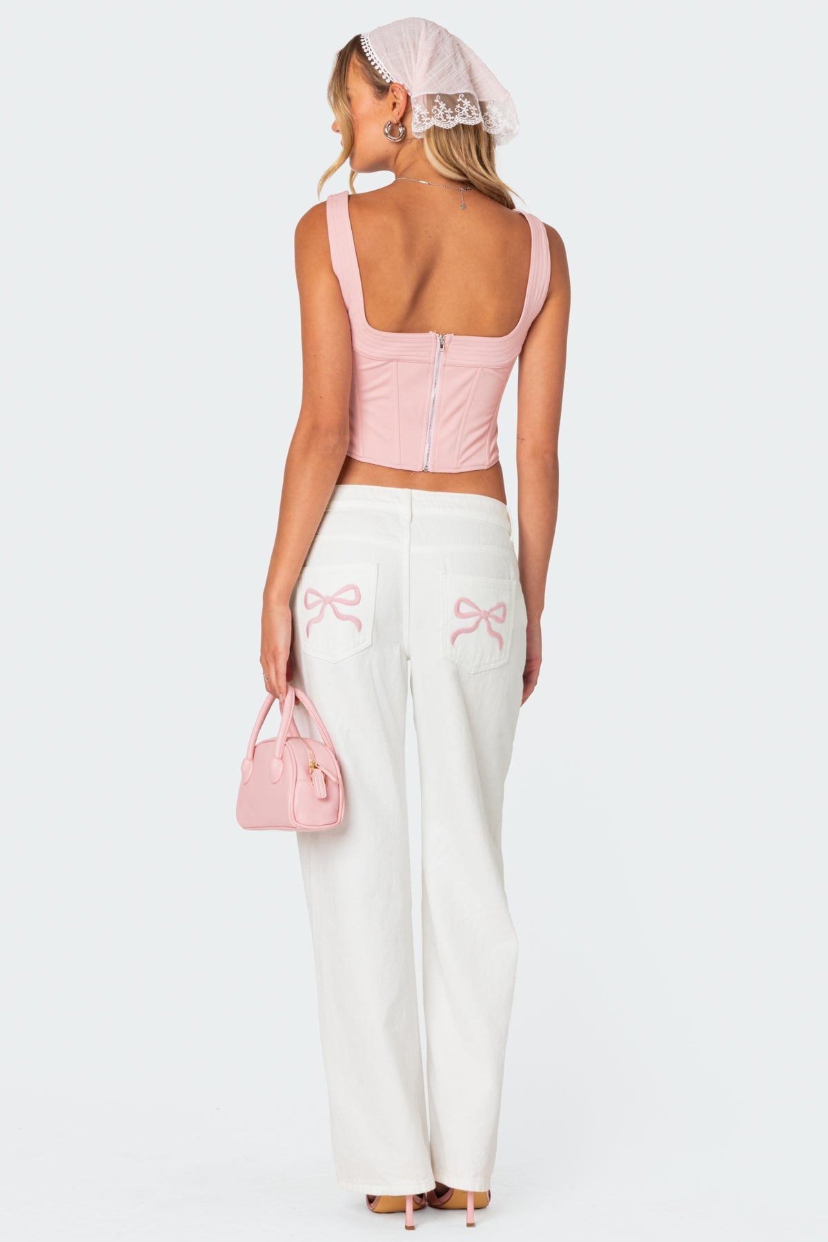 Bow Pocket Relaxed Jeans - Edel Essential