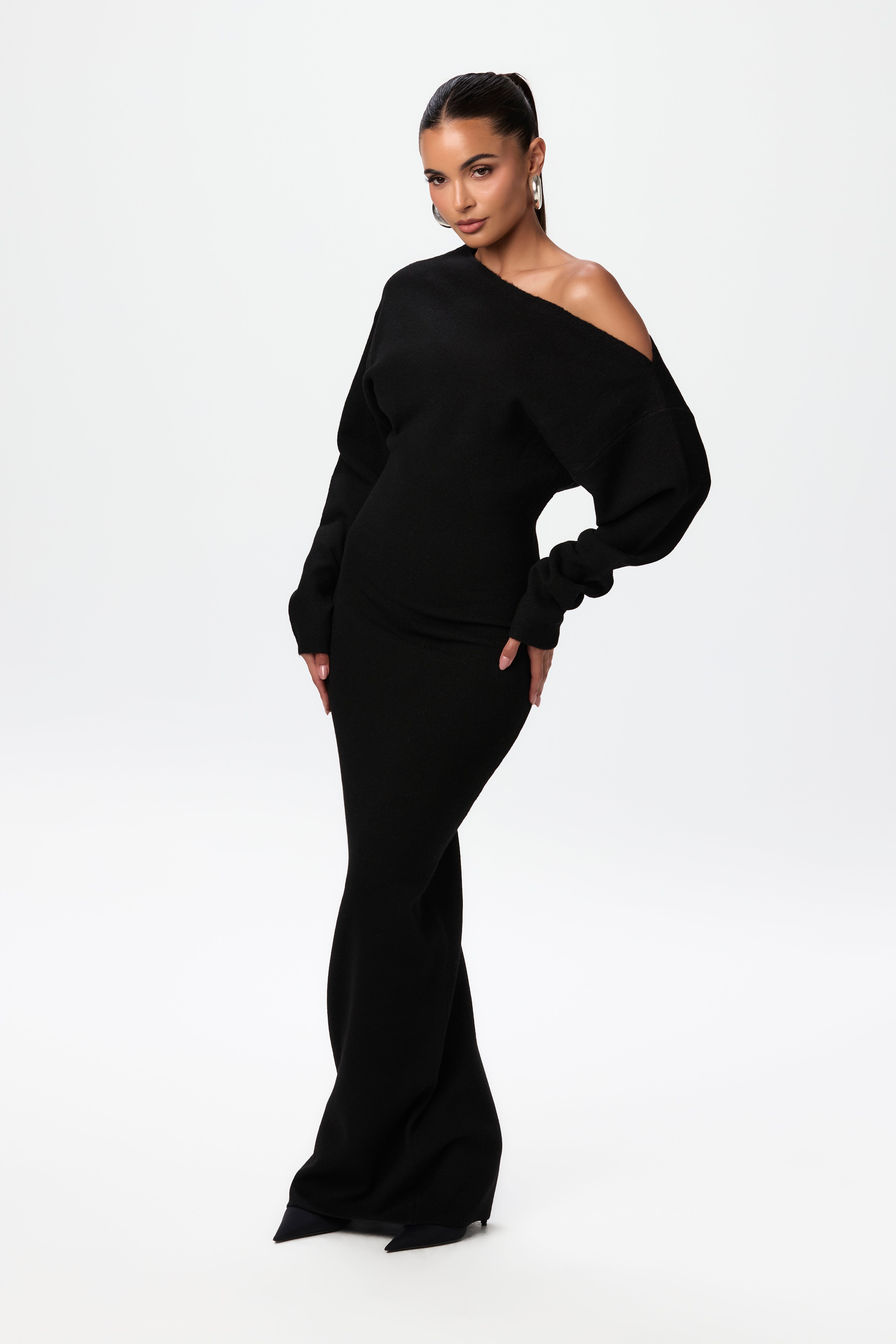 Knit Off-Shoulder Sweater Maxi Dress - Edel Essential