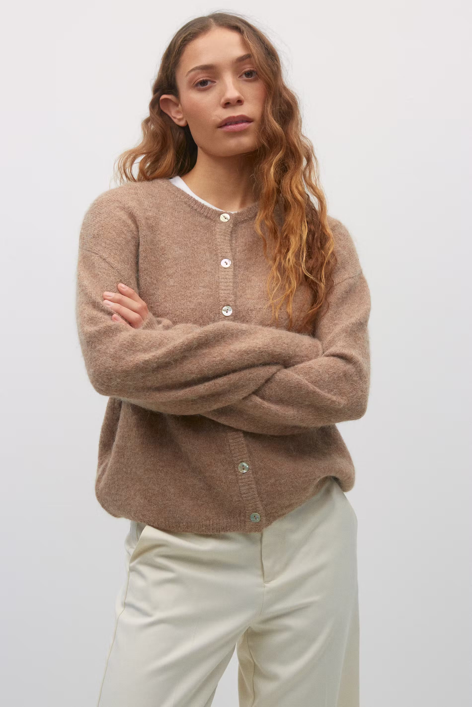 Knitted cardigan - Edel Essential