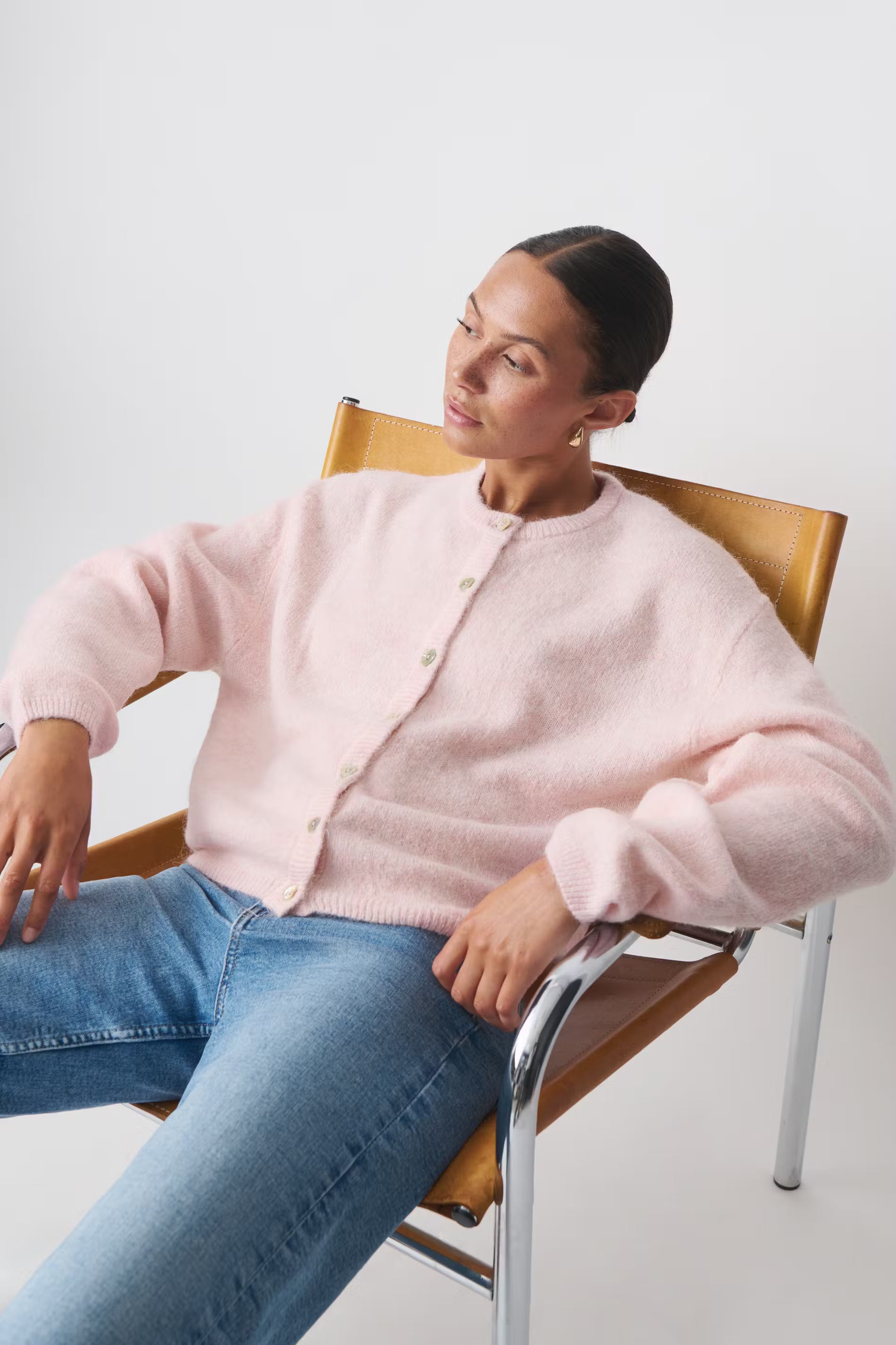 Knitted cardigan - Edel Essential
