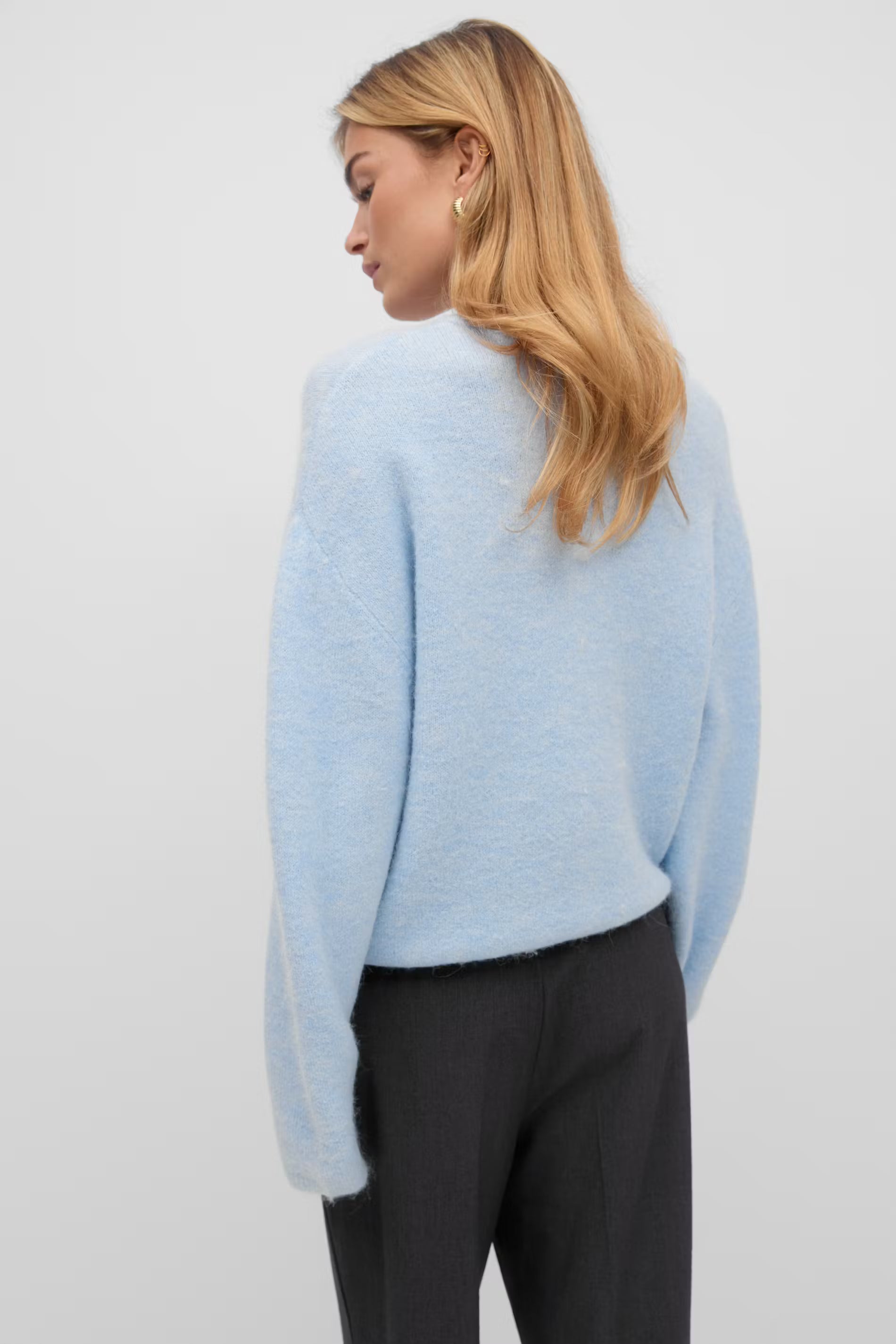 Knitted cardigan - Edel Essential