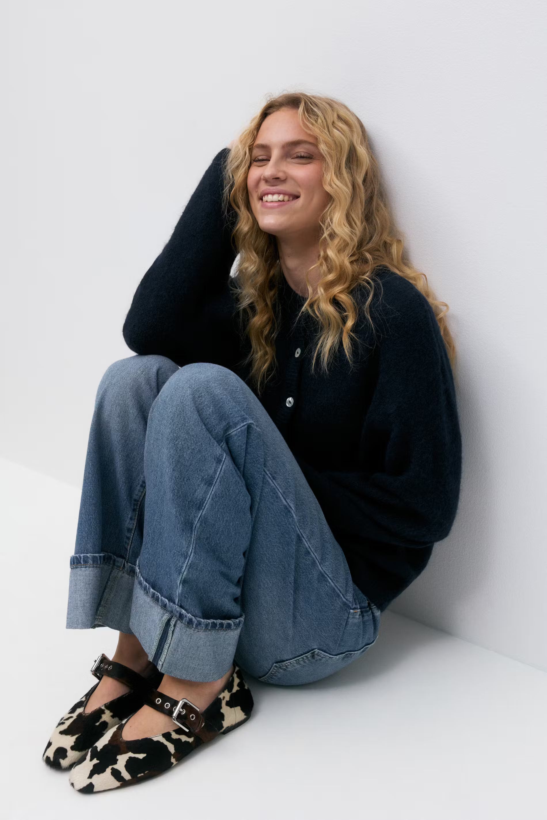 Knitted cardigan - Edel Essential