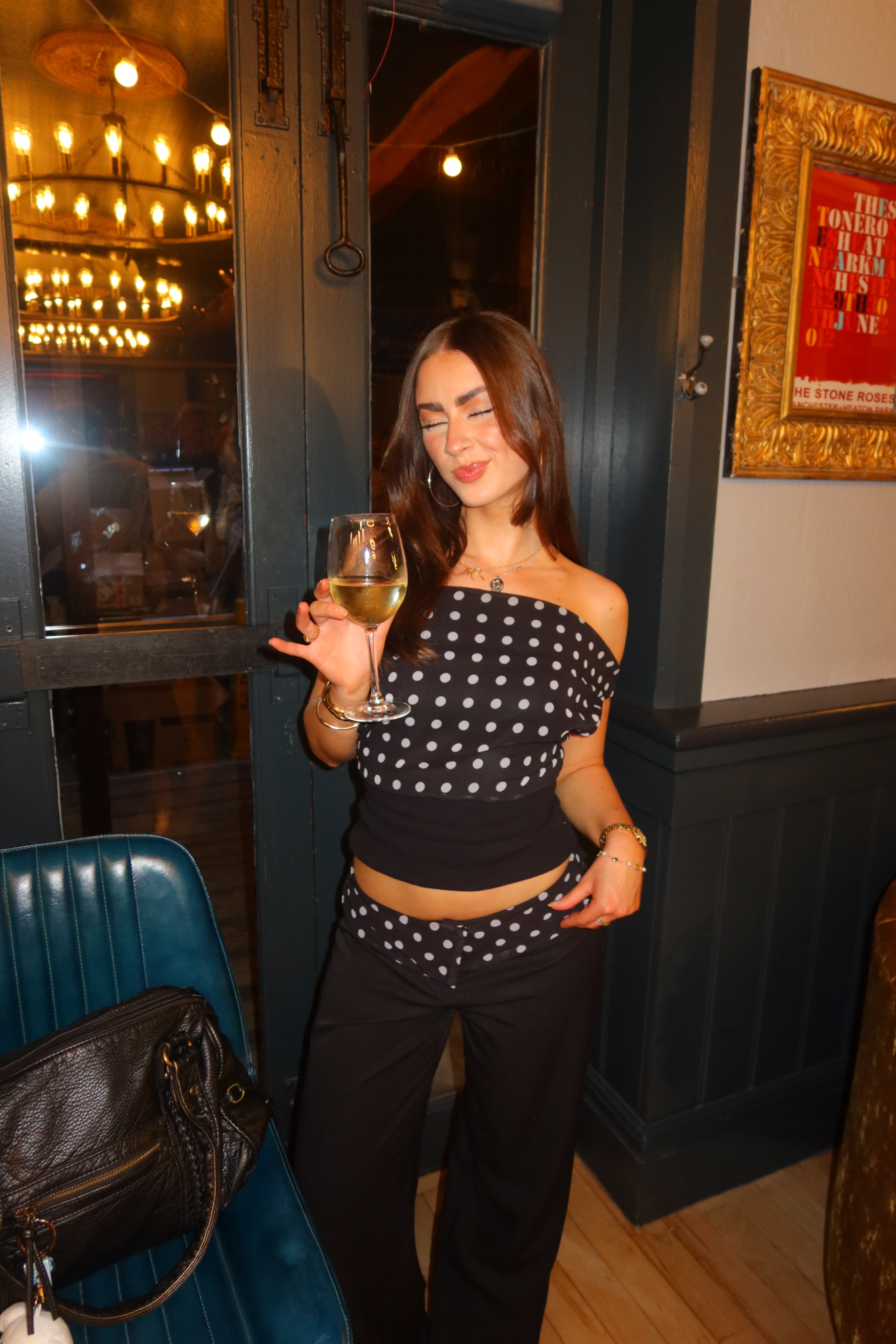 Polka Dotted Top - Black/white - Edel Essential