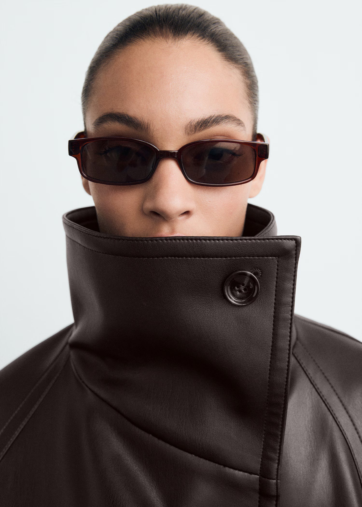 Cropped Leather Trenchcoat - Edel Essential