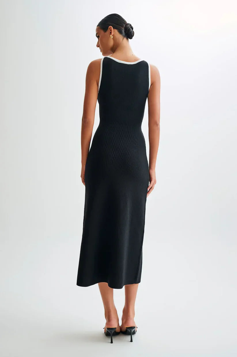 Hilton Dress - Edel Essential