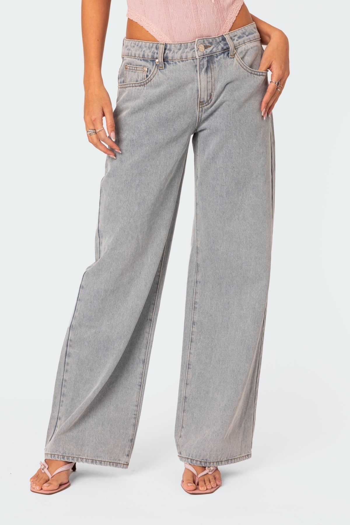 Bow Pocket Relaxed Jeans - Edel Essential