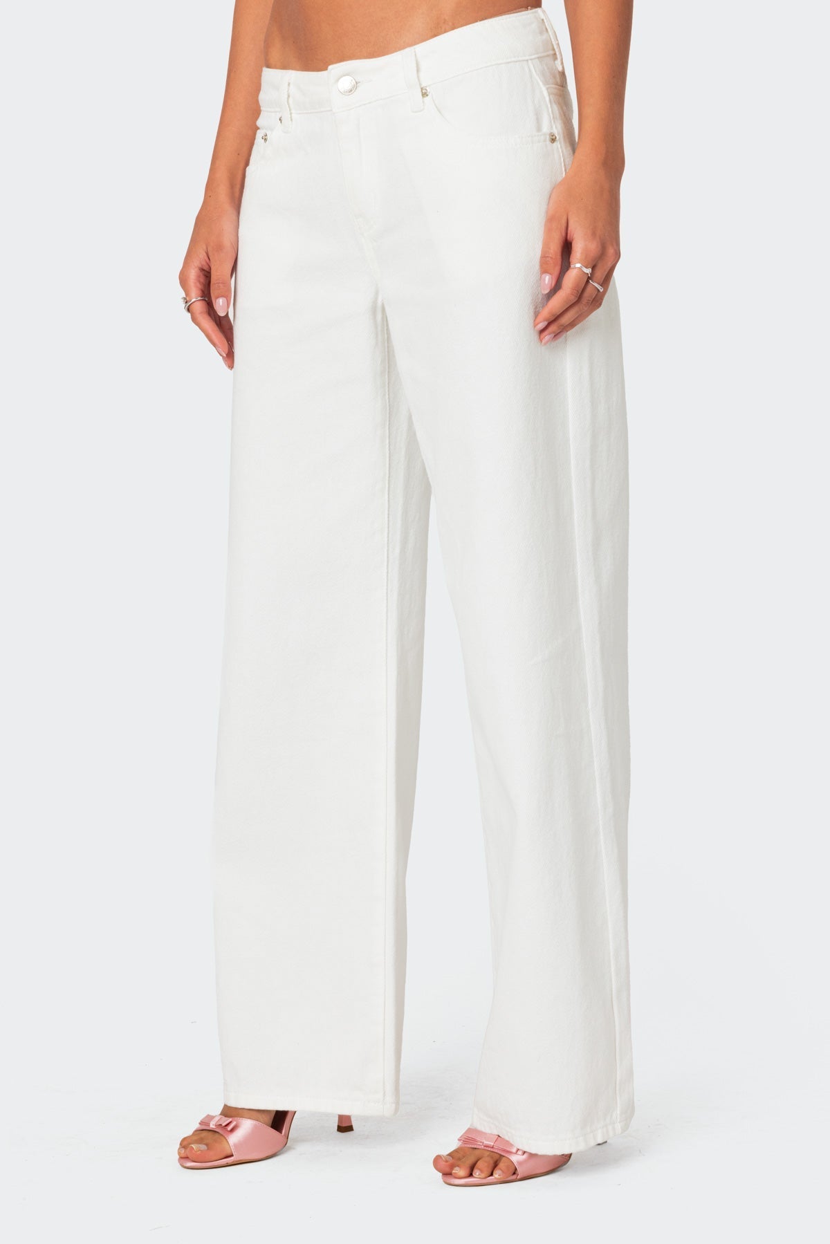 Bow Pocket Relaxed Jeans - Edel Essential