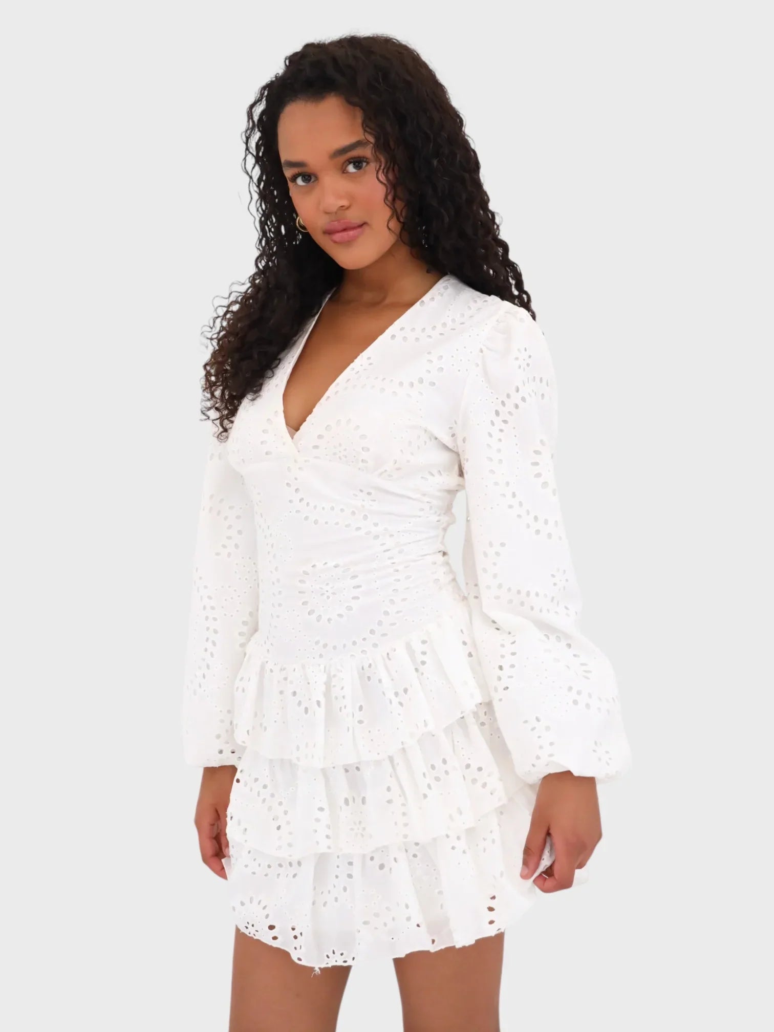 Broderie mini dress with long sleeves - Edel Essential