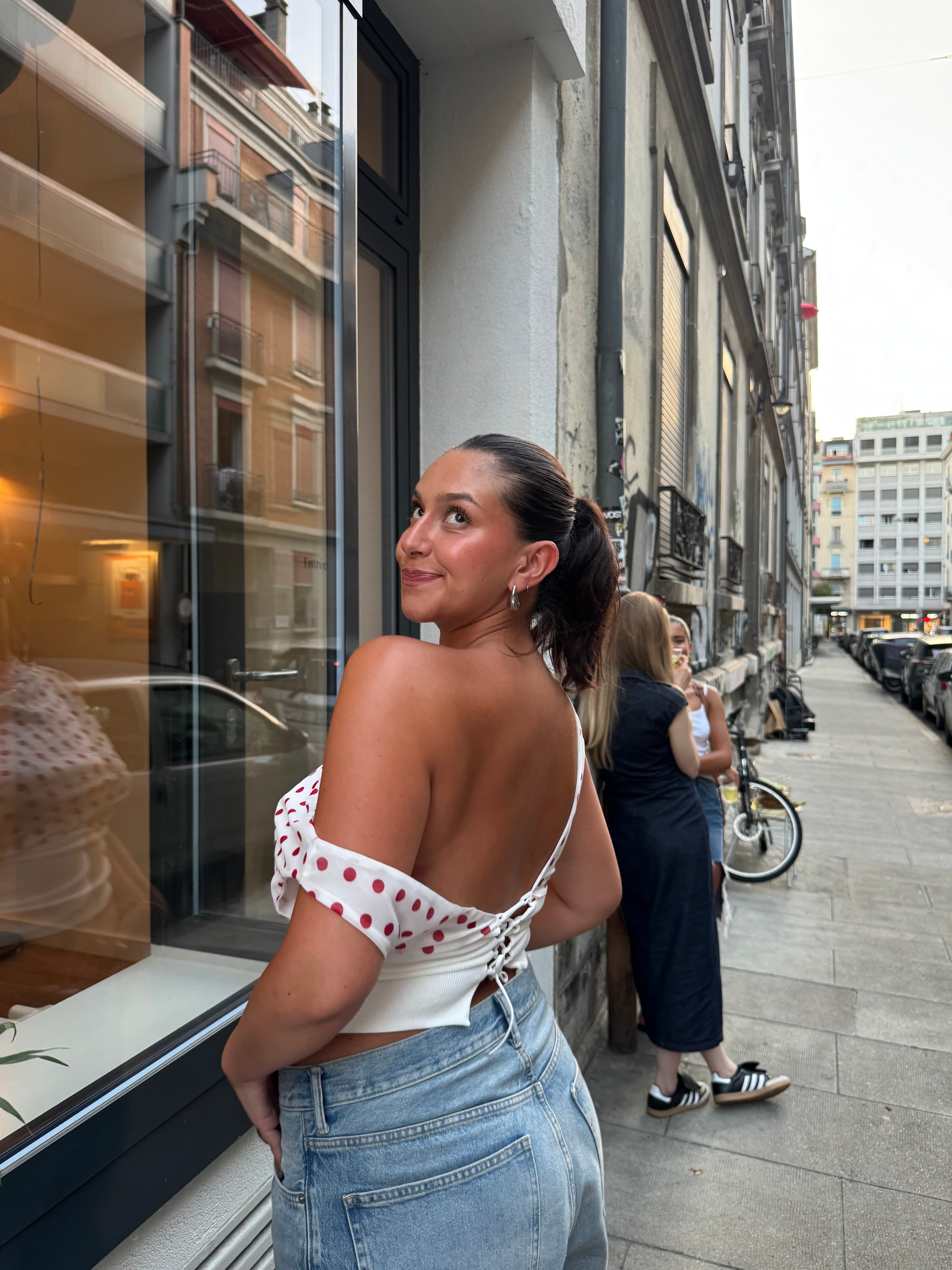 Polka Dotted Top - White/red - Edel Essential