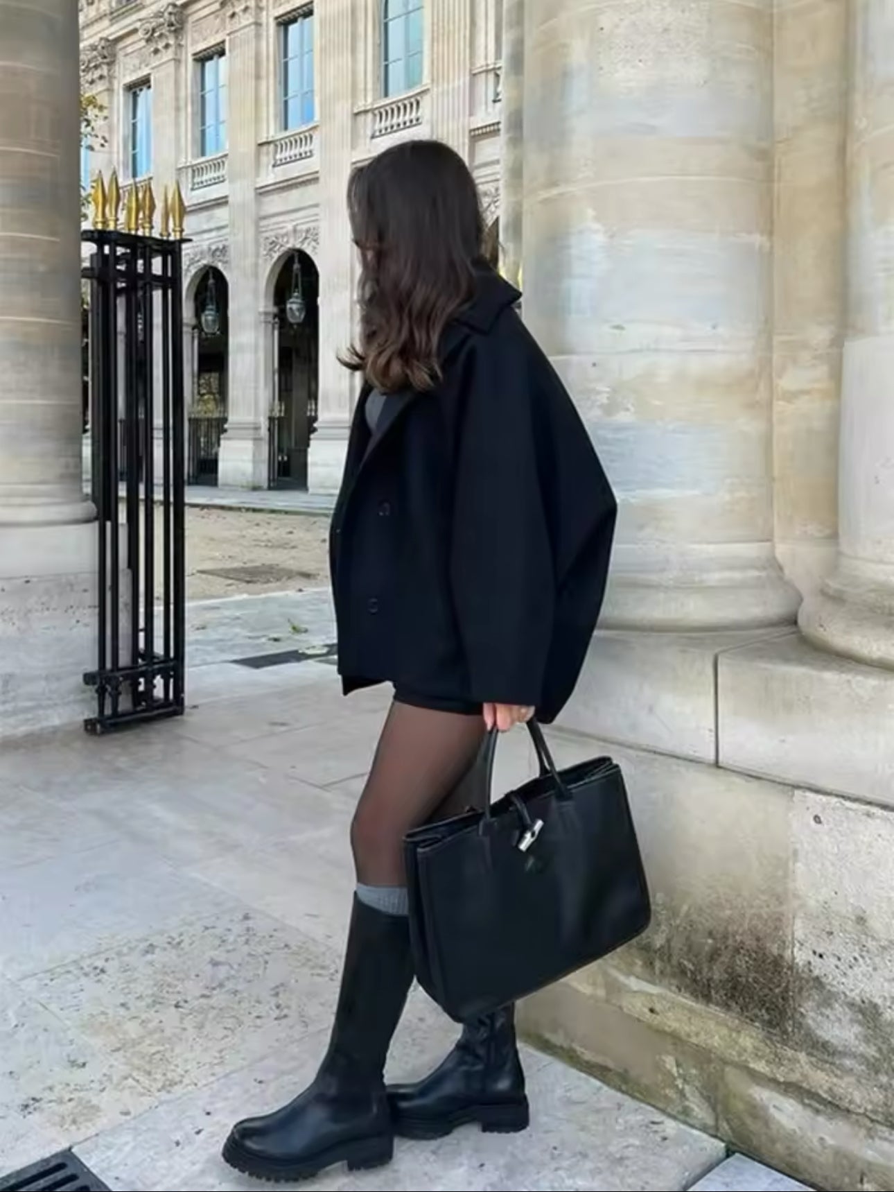 Oversized Wool Coat - Edel Essential