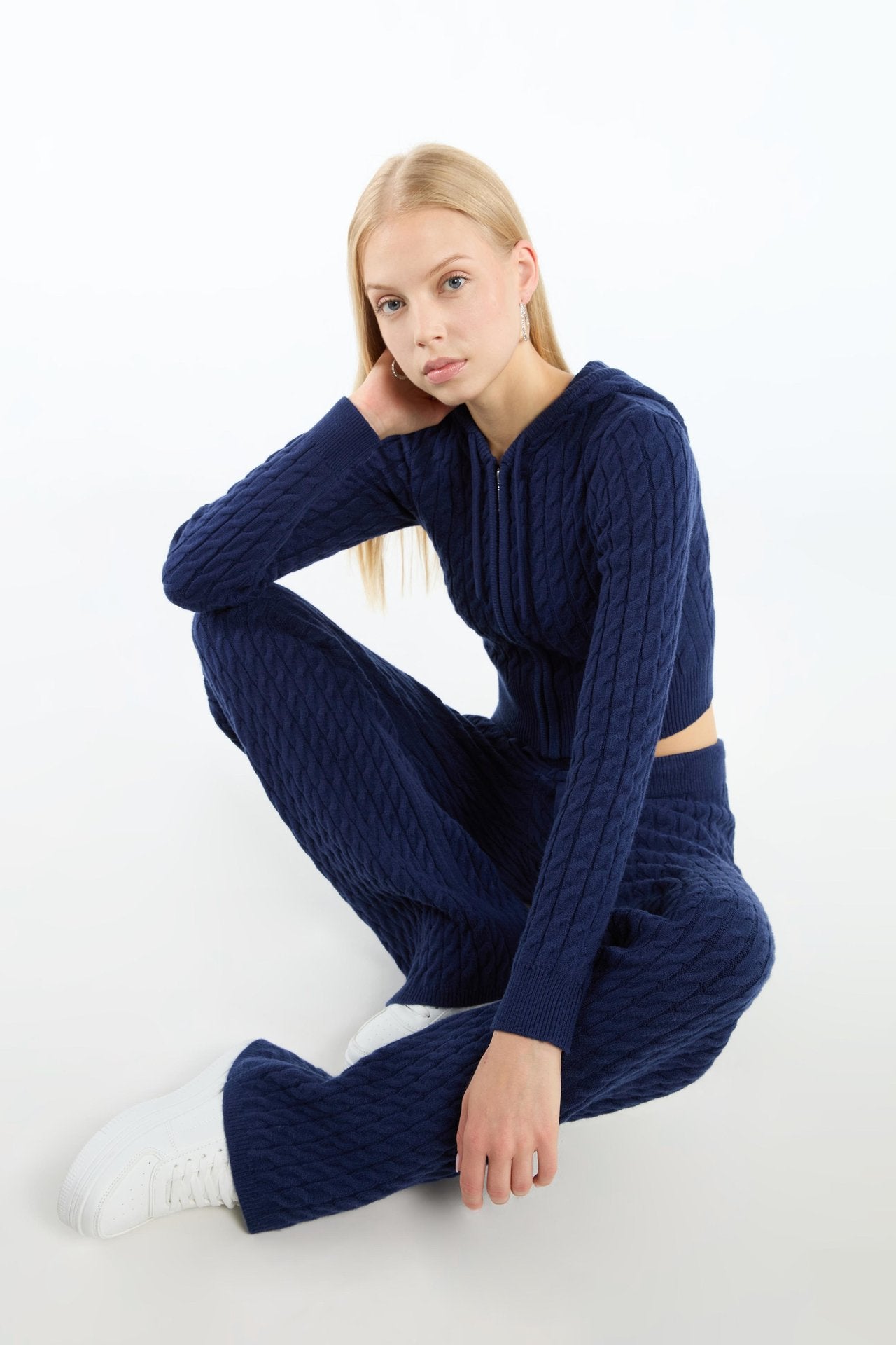 Nora Cable Knitted Set