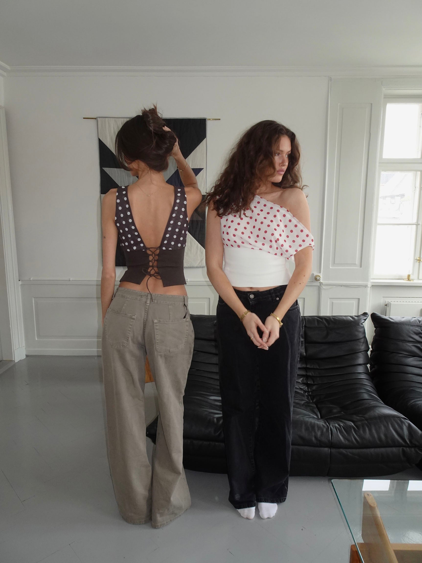 Polka Dotted Top - White/red - Edel Essential