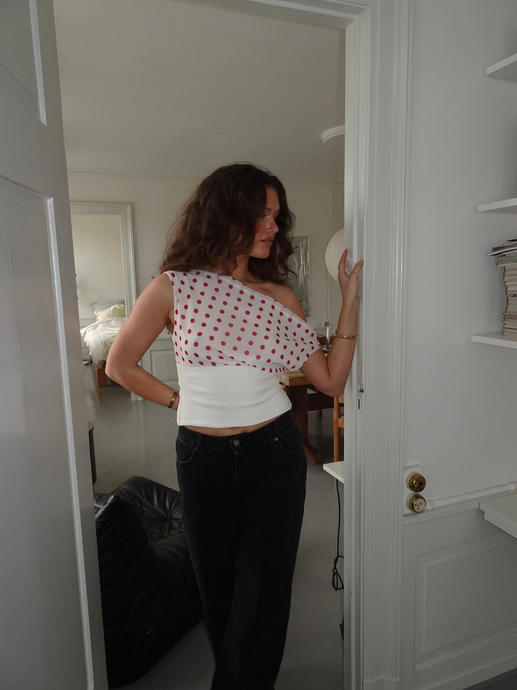 Polka Dotted Top - White/red - Edel Essential